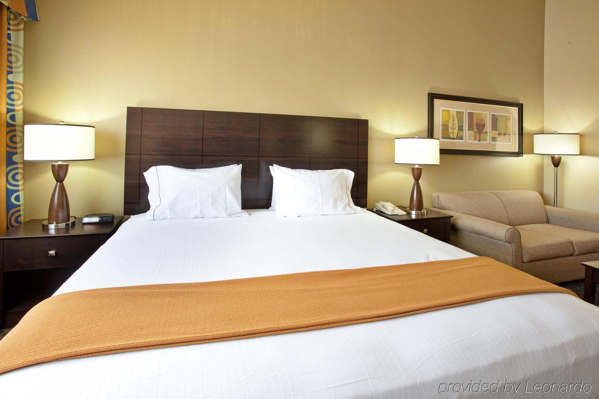 Holiday Inn Express & Suites Phoenix/Chandler Quarto foto
