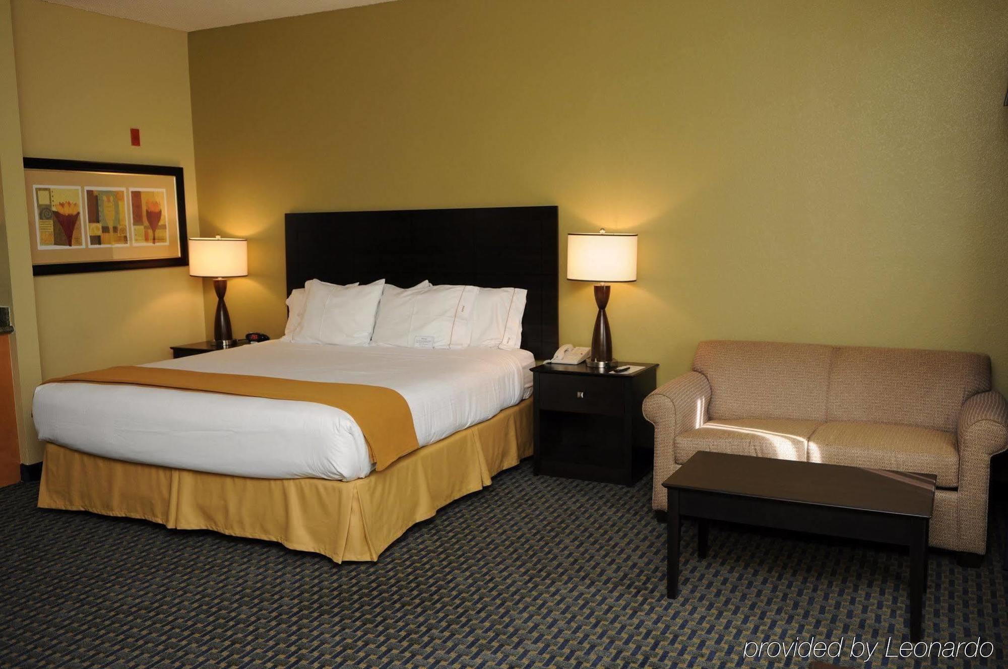 Holiday Inn Express & Suites Phoenix/Chandler Quarto foto